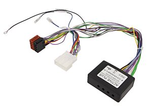 Adapter Active Plus 12V do wzmacniacza Nissan ISO