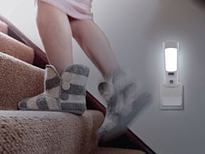 Lampa-latarka LED oświetlenia awaryjnego z czujnikiem ruchu