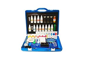 Walizka młodego ekobadacza z zestawem odczynników Walizka młodego ekobadacza z zestawem odczynników