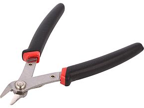 Szczypce boczne NEWBRAND NB-3001 do cięcia 125mm Szczypce boczne NEWBRAND NB-3001 do cięcia 125mm