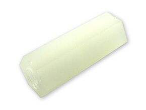 Tulejka dystansowa z tworzywa z gwintem 15mm